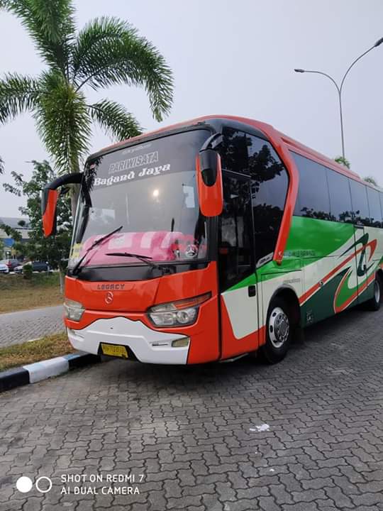 sewa bus pariwisata batam23
